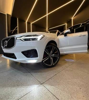 VOLVO XC60 2.0 T5 GASOLINA R-DESIGN AWD GEARTRONIC VOLVO XC60 2.0 T5 GASOLINA R-DESIGN AWD GEARTRONIC
